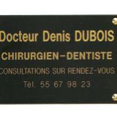 Plexi noir texte doré